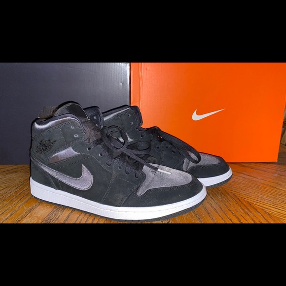 air jordan 1 mid se anthracite